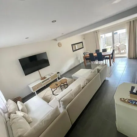 Maison Familiale A Nantes