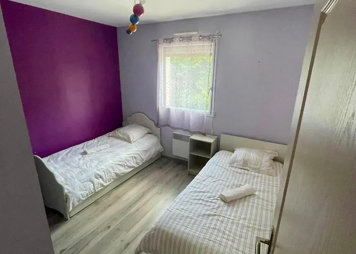 Maison Familiale A Nantes 別荘