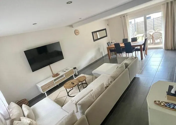 Maison Familiale A Nantes